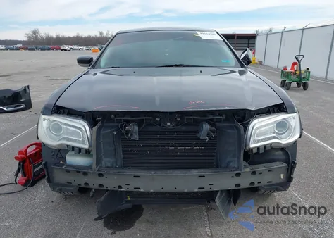 2015 Chrysler 300C from USA, damaged, VIN 2C3CCAEG0FH779909